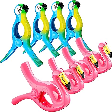 family-beach-trip-cute-flamingo-parrot-towel-clips