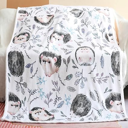 hedgehog-gifts-ideas-cute-hedgehog-throw-blanket