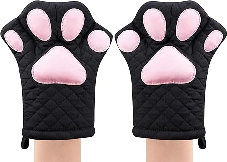 paw-print-decor-ideas-cat-paw-oven-mitts
