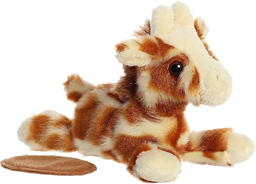 giraffe-gift-ideas-shoulderkins-jules-giraffe-toy