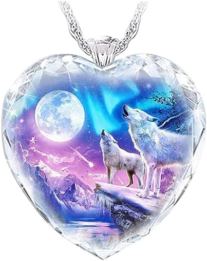 wolf-gift-ideas-wolf-themed-heart-necklace