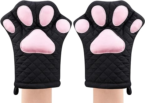 paw-print-decor-ideas-cat-paw-oven-mitts