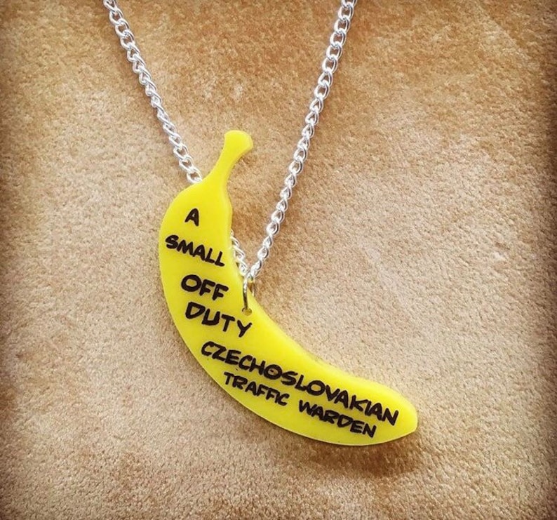 red-dwarf-gifts-red-dwarf-inspired-banana-necklace
